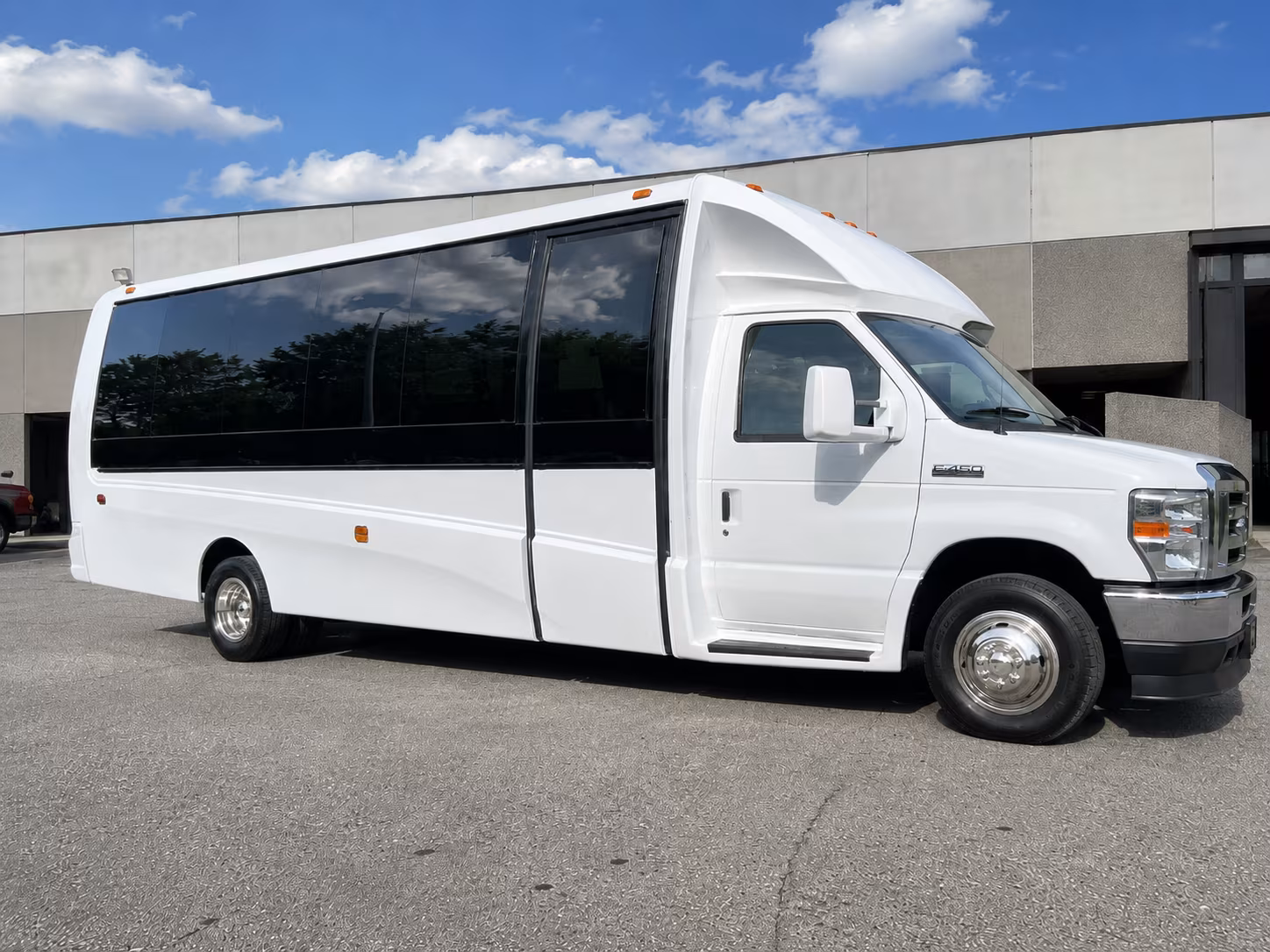 albany new york concert bus rentals for large groups and private events