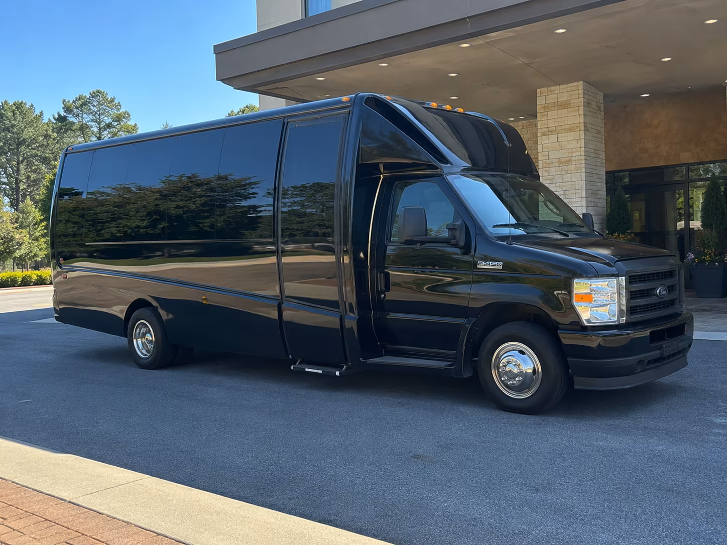 party buses to saratoga performing arts center concerts