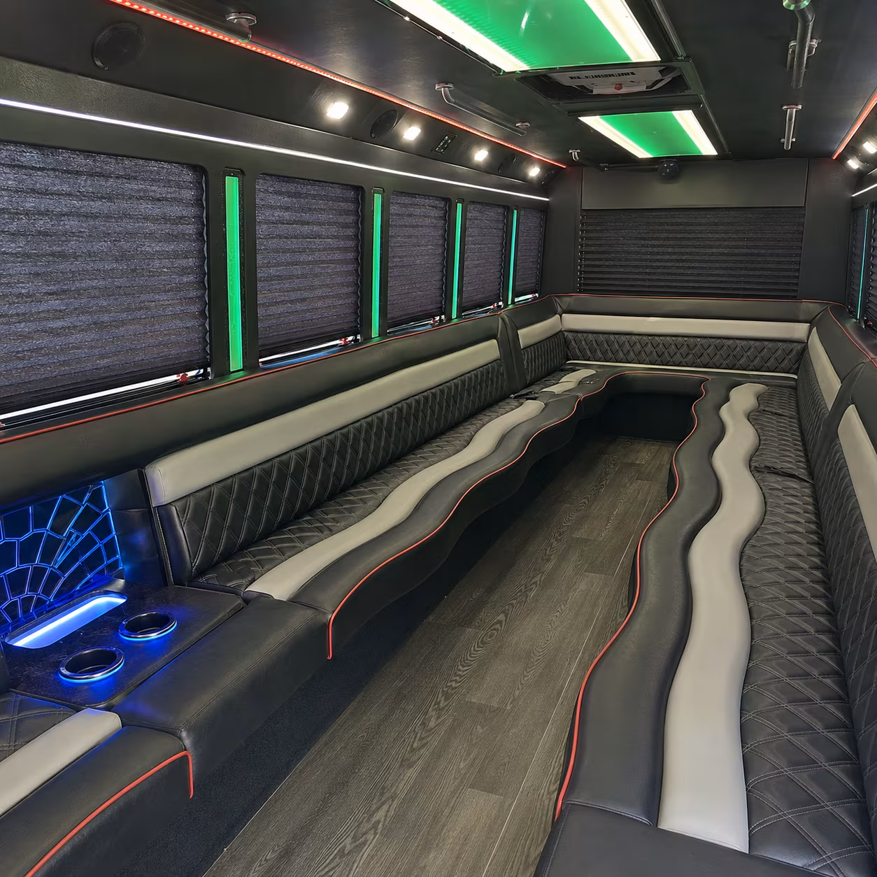 saratoga springs race day party bus rental