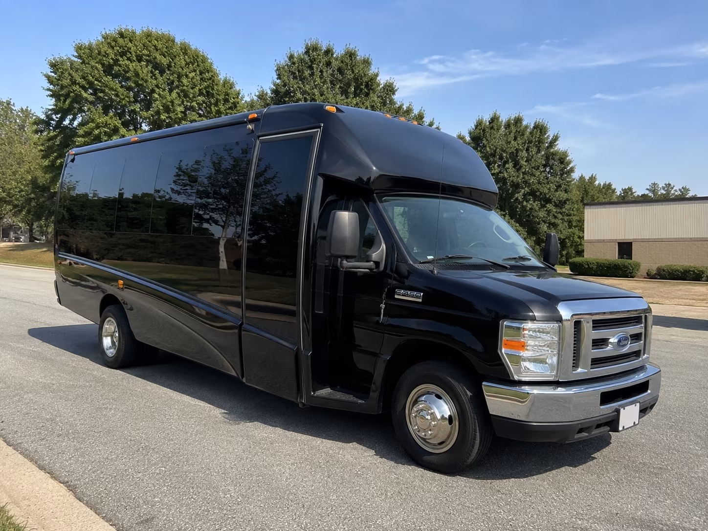 shuttle buses for music festival weekends near albany